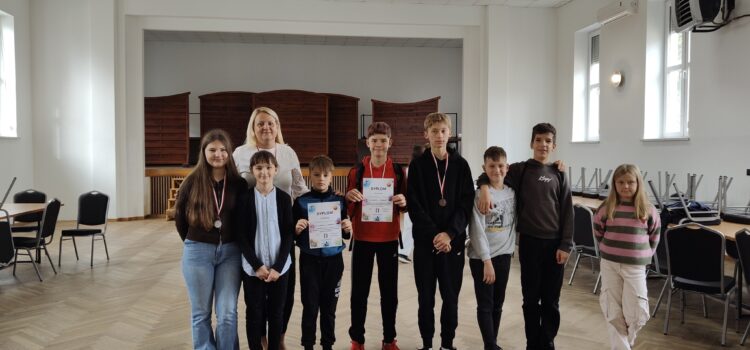 Gminne Igrzyska Młodzieży Szkolnej w Szachach w Buczu.