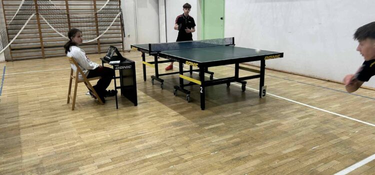 Finał wojewódzki XXVII Igrzysk Młodzieży Szkolnej w tenisie stołowym chłopców